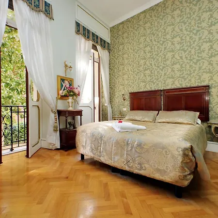 Domus Monamì Luxury Affittacamere 4*