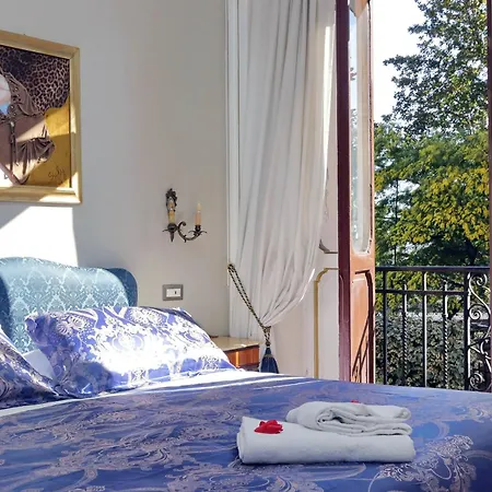 Domus Monami Luxury Pensjonat 4*