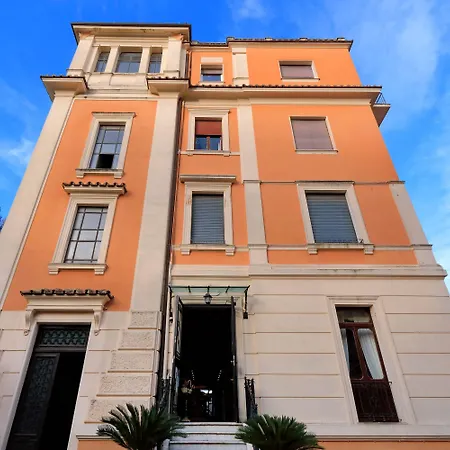 Domus Monami Luxury 4*