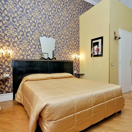 Domus Monami Luxury Πανσιόν