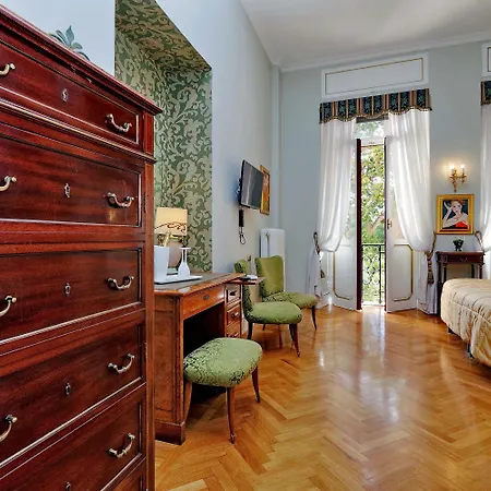 Domus Monami Luxury Πανσιόν