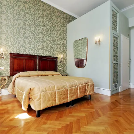 Πανσιόν Domus Monami Luxury 4*